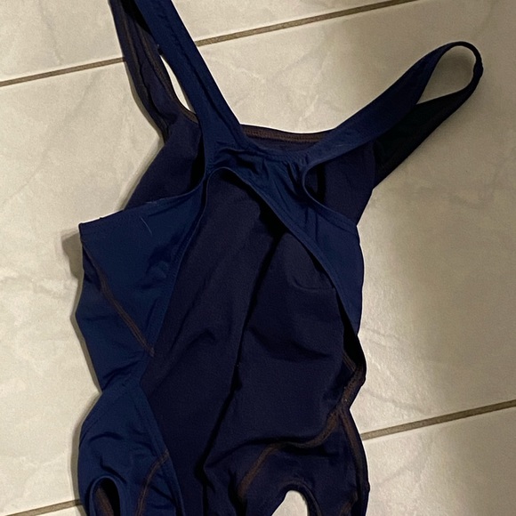 Arena navy blue bathing suit - Picture 2 of 2